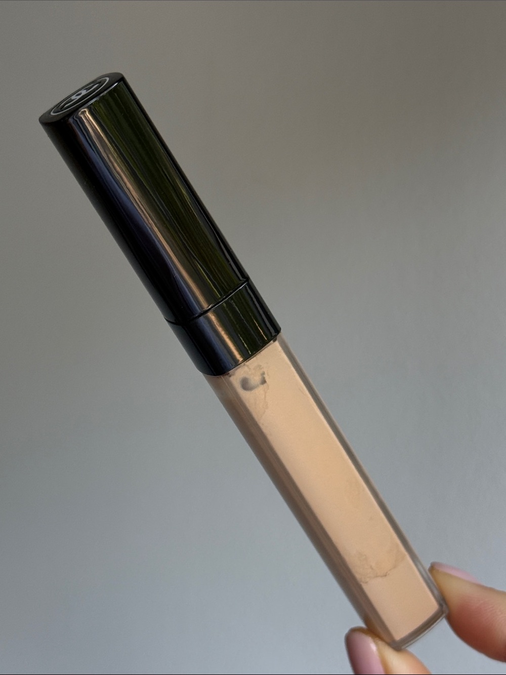 Chanel Le Correcteur De Chanel "20 Beige"